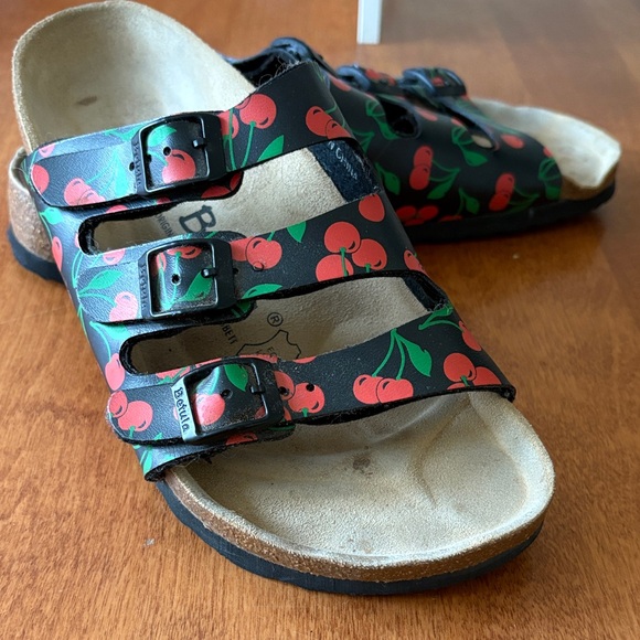 Birkenstock Betula Sandals with Cherry Design 39 8 - Picture 2 of 5